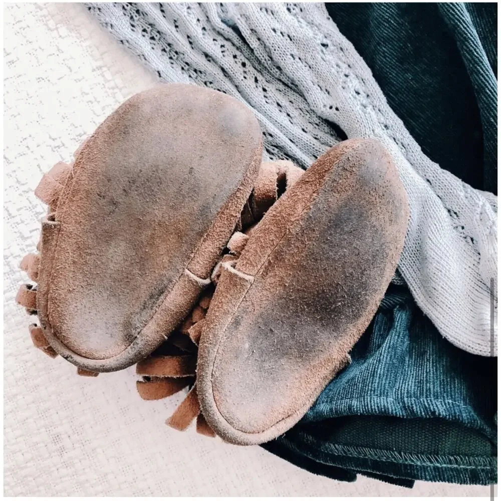 GUC Boho Moccasin soft sole leather Fringe Suede booties 12-18mths
